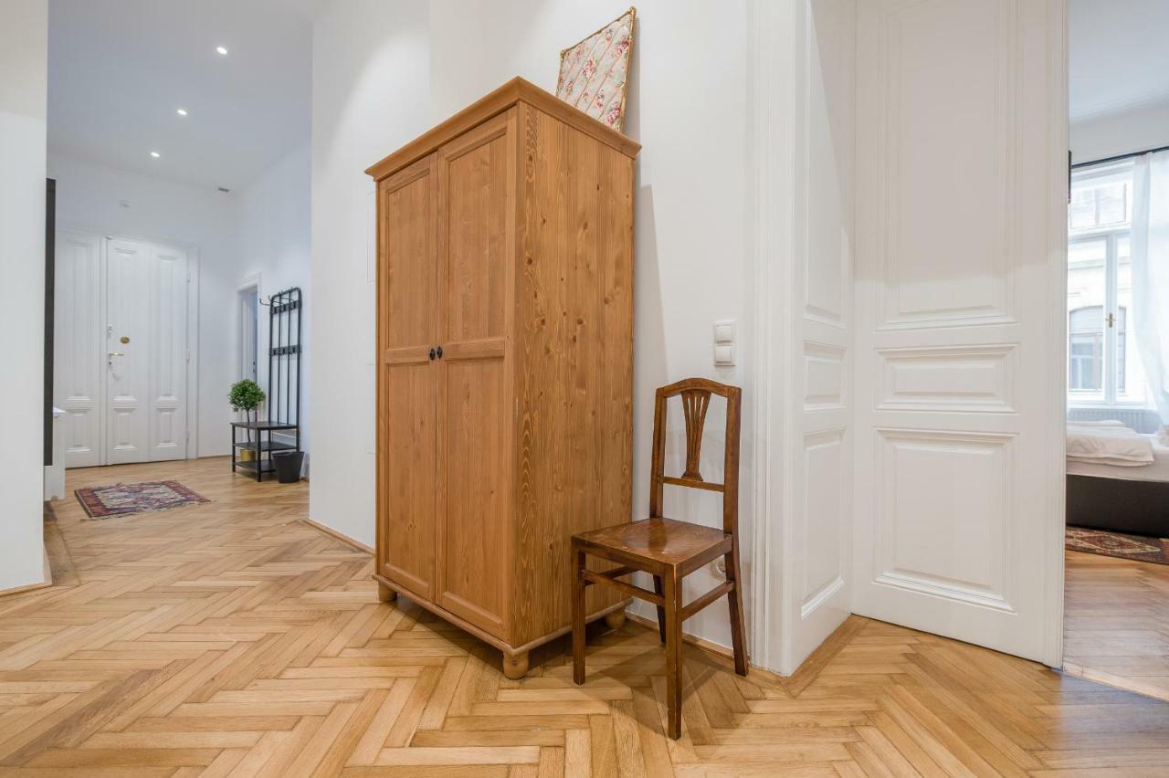 Grand Soho II Apartment Bécs Kültér fotó